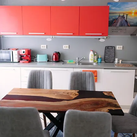 7 Seconds Away From The Main Street, Free Parking * Sofia