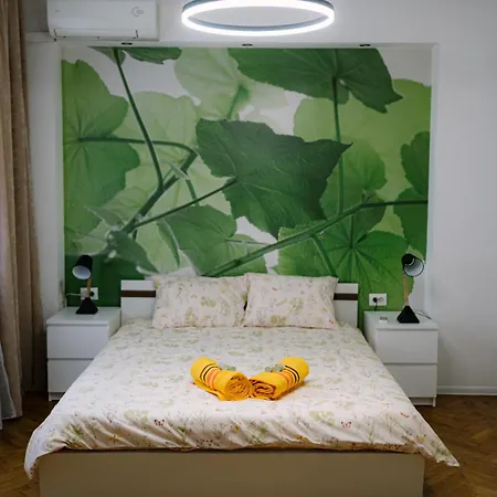 7 Seconds Away From The Main Street, Free Parking Apartament Sofia